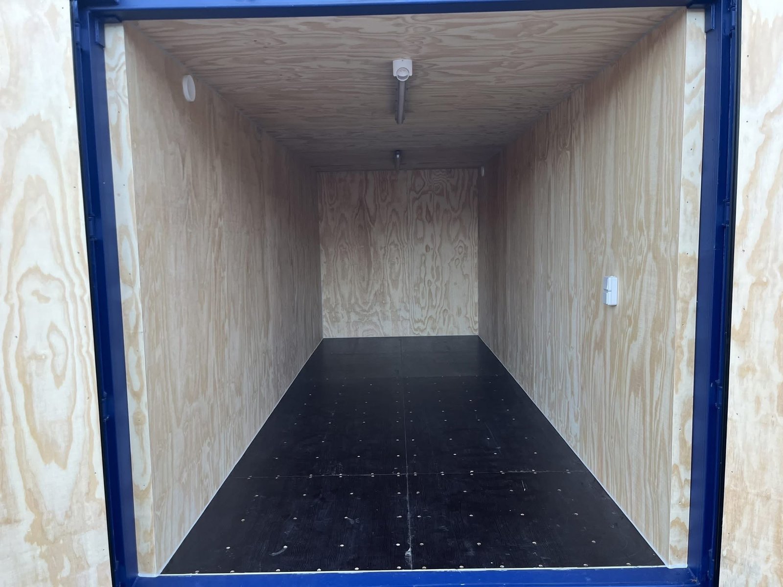 20 fods isoleret container blå marine intérieur profondeur