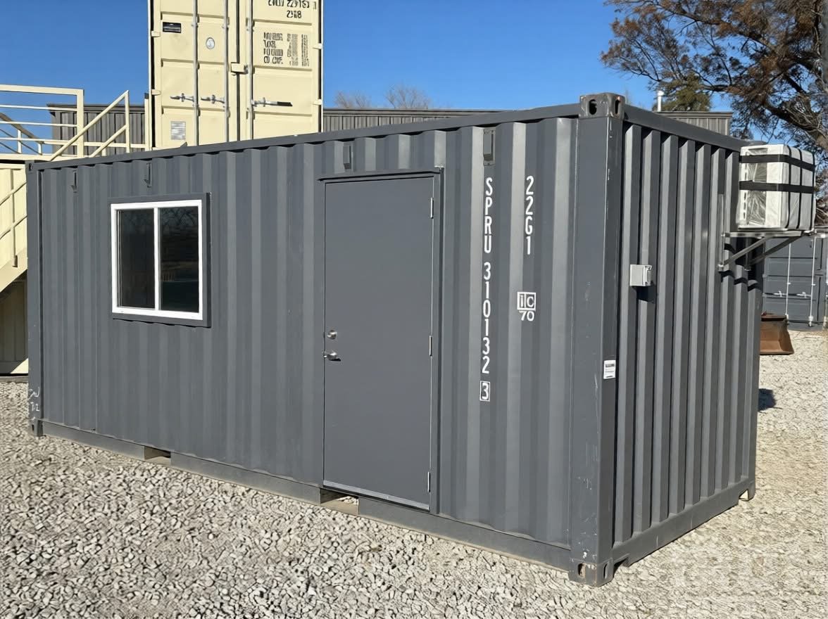20 fods grå kontorcontainer facade dør