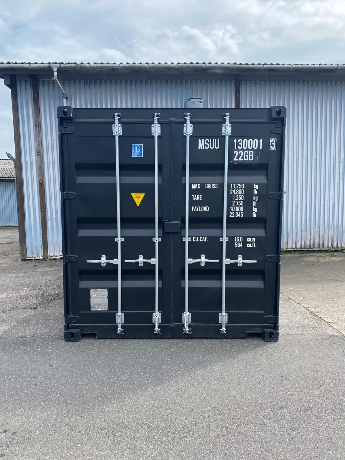 10 fods container sort facade donnees