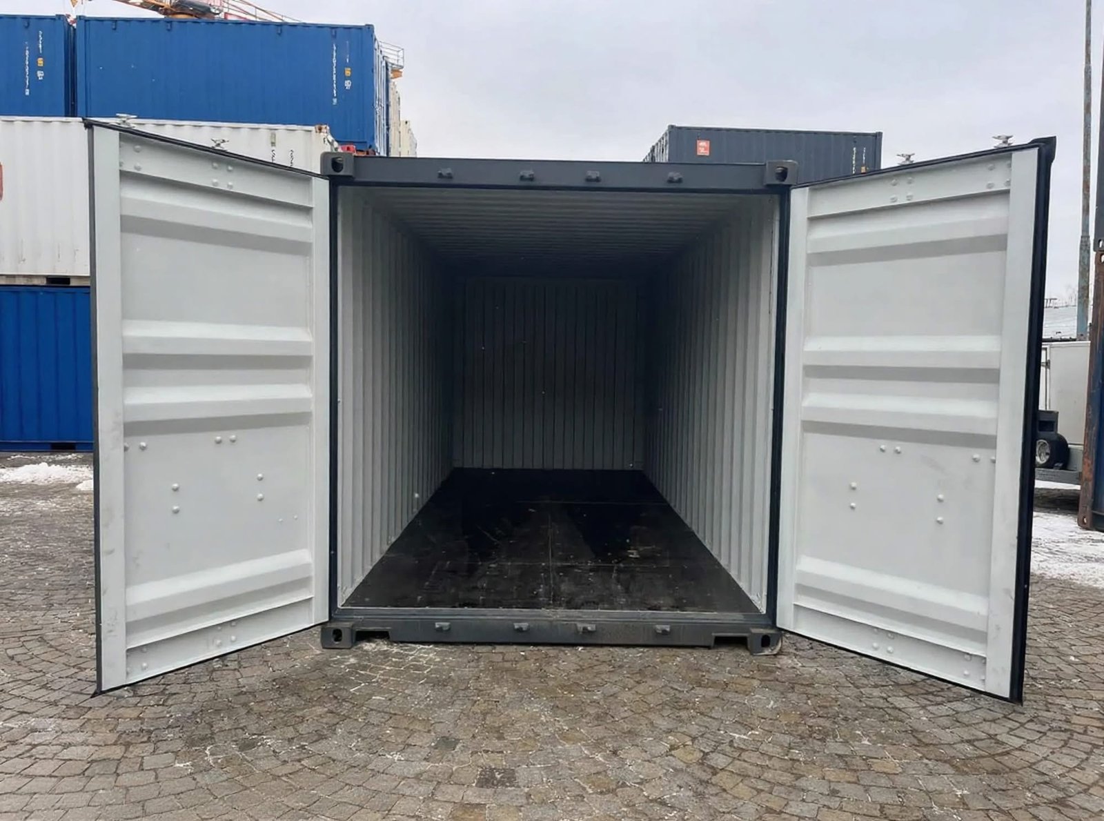 20 fods container porte ouverte