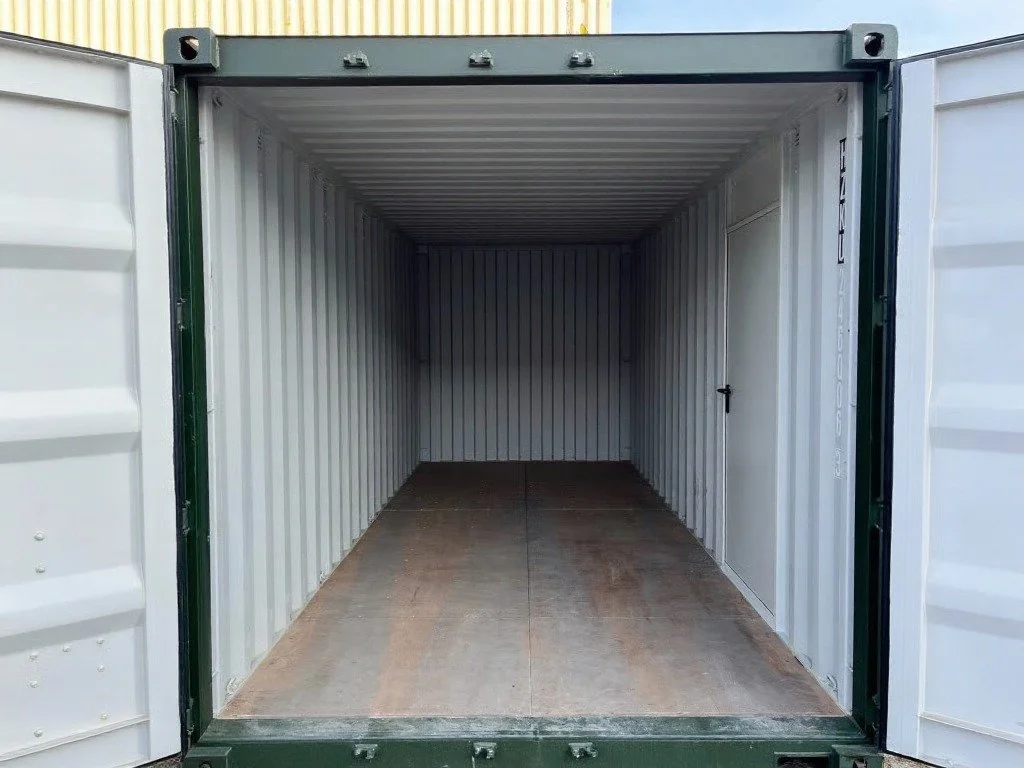 20 fods grøn container intérieur profondeur